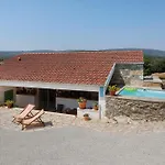 컨트리하우스 Quintinha Do Sobrado Mendiga