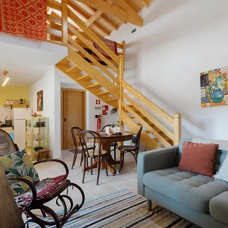 Kır Evi Quintinha Do Sobrado Mendiga