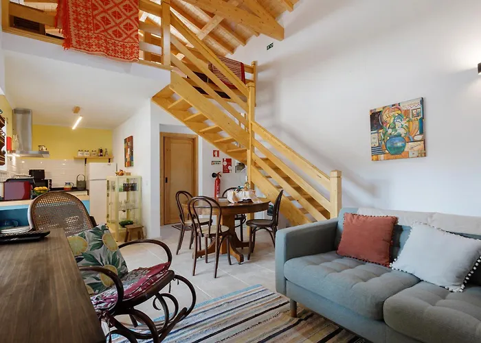 Летний дом Quintinha Do Sobrado Mendiga